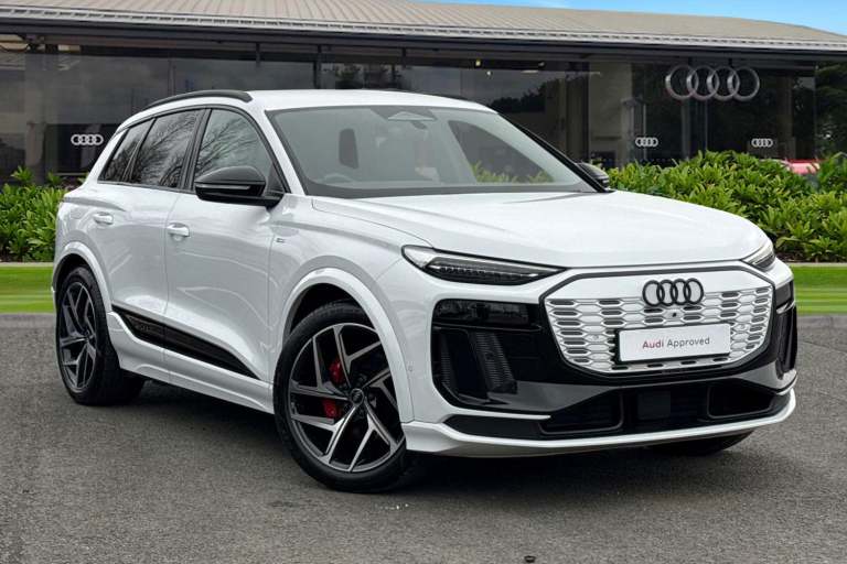 2025 Audi Q6 e-tron Q6 SUV Edition 1 e-tron quattro 285,00 kW Estate ELECTRIC Automatic