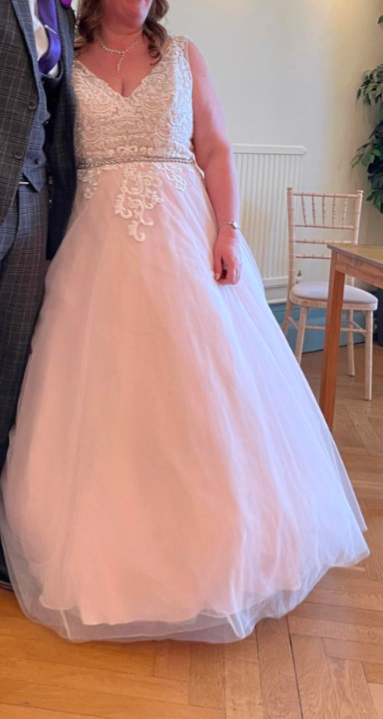 Ghizlane ivory rose wedding dress size 24 but fits 18-20