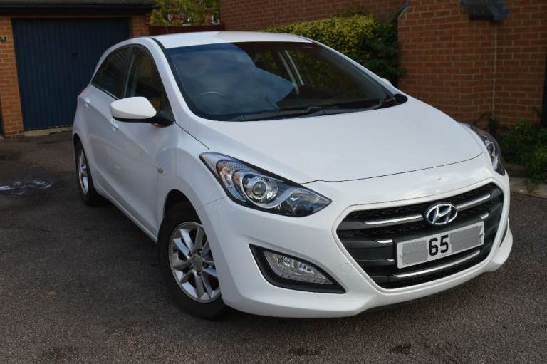 Hyundai, I30, Hatchback, 2015, Manual, 1582 (cc), 5 doors Euro 6 - £20 road tax - New MOT 