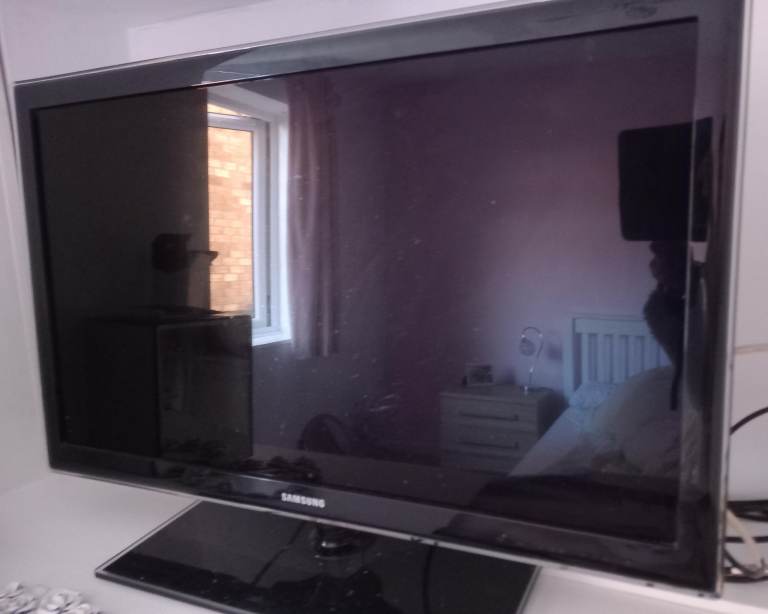 Samsung 32 inch, Smart LED TV