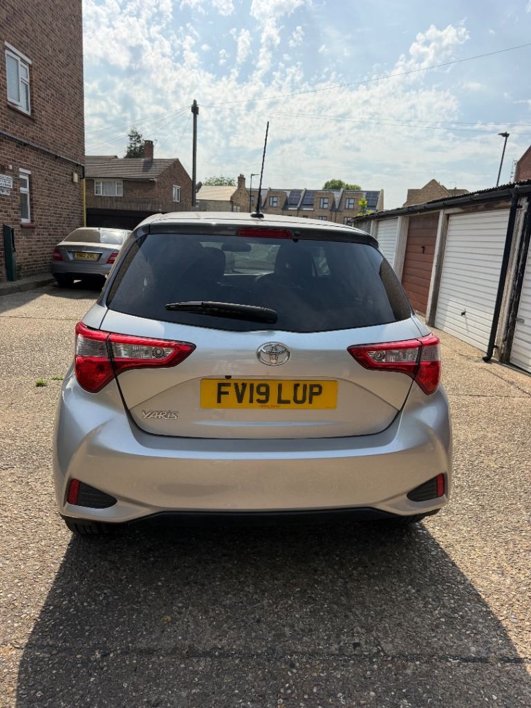 Toyota, YARIS, Hatchback, 2019, Manual, 1496 (cc), 5 doors