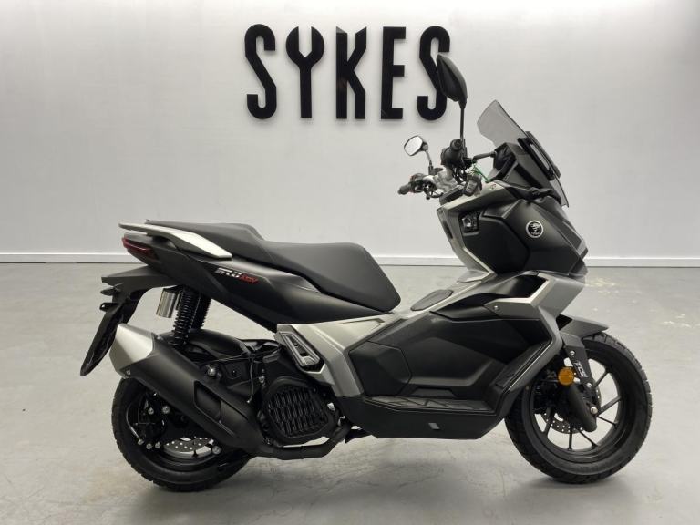 NEW 2026 Voge SR1 ADV 125cc Matt Black Includes OTR