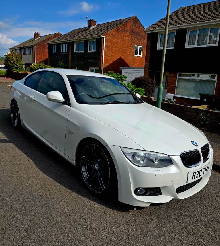 BMW, 3 SERIES, Coupe, 2013, Manual, 1995 (cc), 2 doors