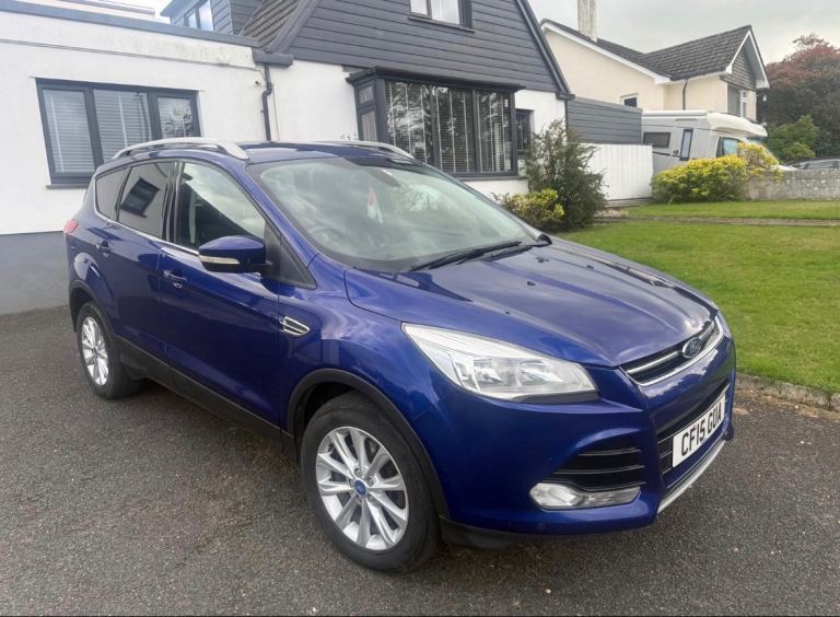 Ford, KUGA, Hatchback, 2015, Manual, 1997 (cc), 5 doors