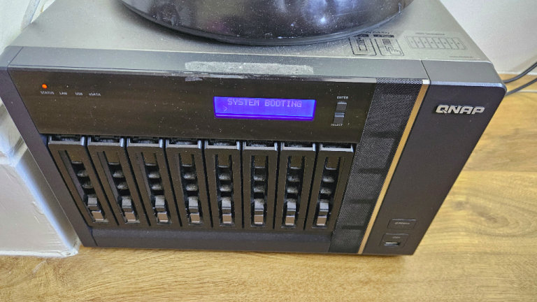 QNAP TS-879 Pro TURBO High performance 8-bay NAS server