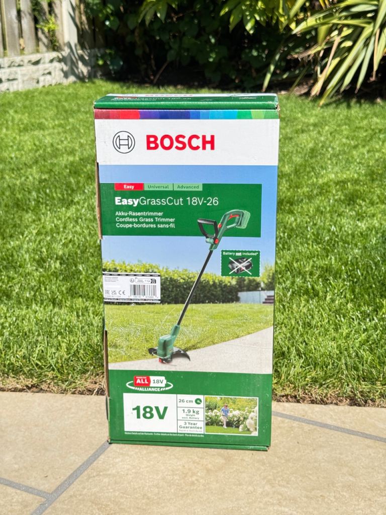 Bosch EasyGrassCut 18V-26 Cordless Grass Trimmer – Brand New