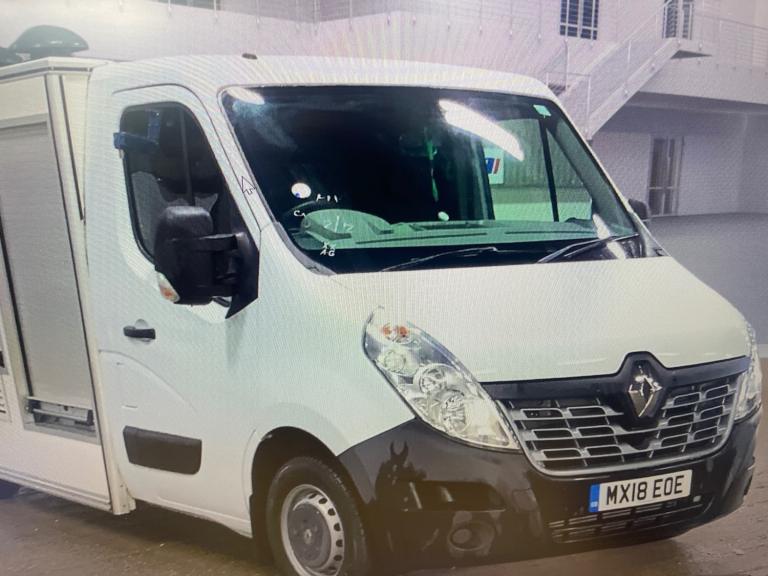 2018 Renault Master ML35 ENERGY dCi 110 Business  BE-SPOKE CATERING UNIT Box Van Diesel Manual