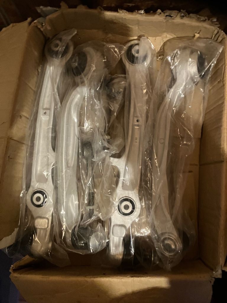 2007 Audi Quattro a6 Allroad maXpeedingRODS control arms bits and pieces.