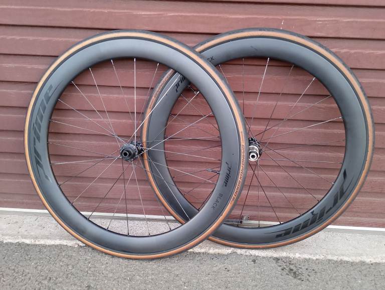 Prime Black edition 50mm wheel set with Conti's