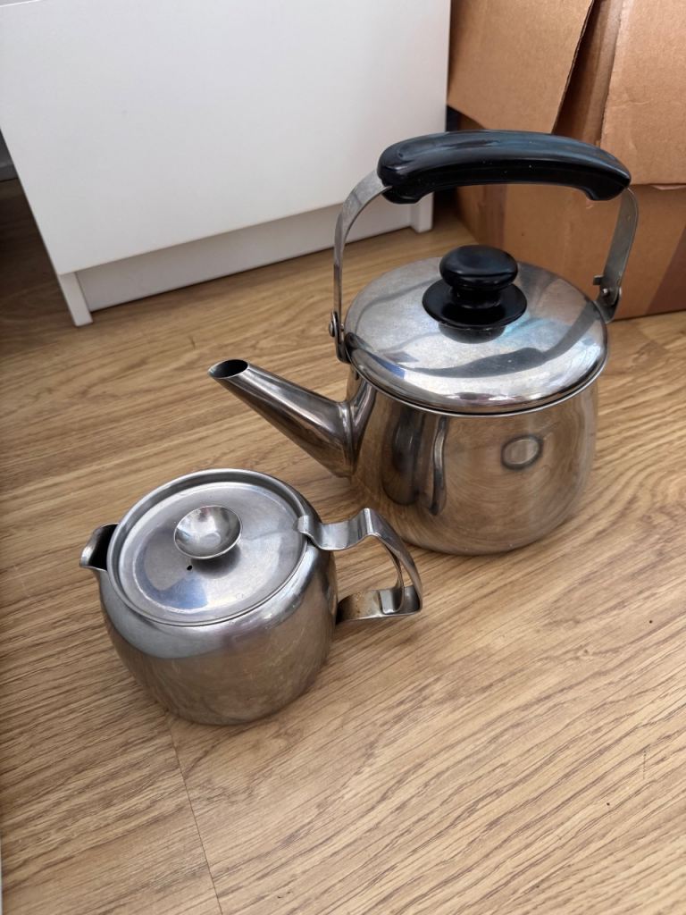 Two Stainless Steel Kettles/Teapots – Good Condition