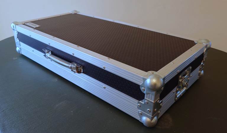 Flight Case for FX Pedals : MINT & AS NEW - Pedal Board - Guitar - Bass - Case