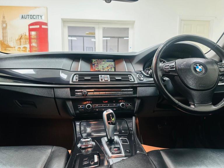 2015 BMW 5 Series 520d [190] SE 4dr Step Auto SALOON DIESEL Automatic