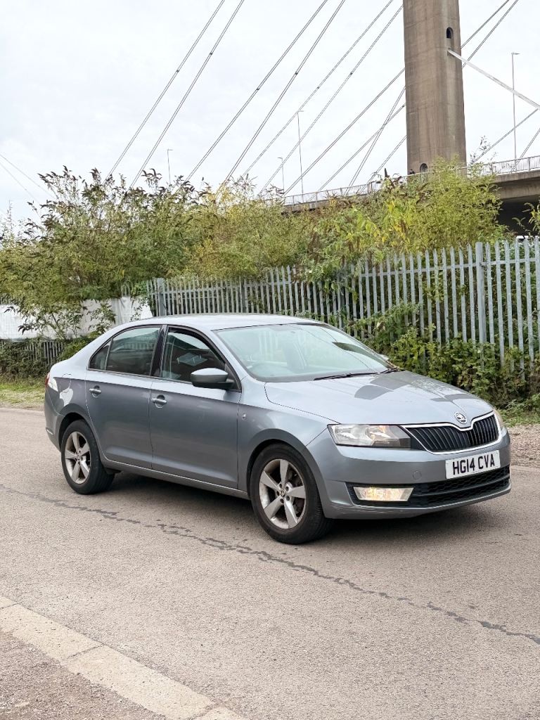 Skoda, RAPID, Hatchback, 2014, Manual, 1598 (cc), 5 doors