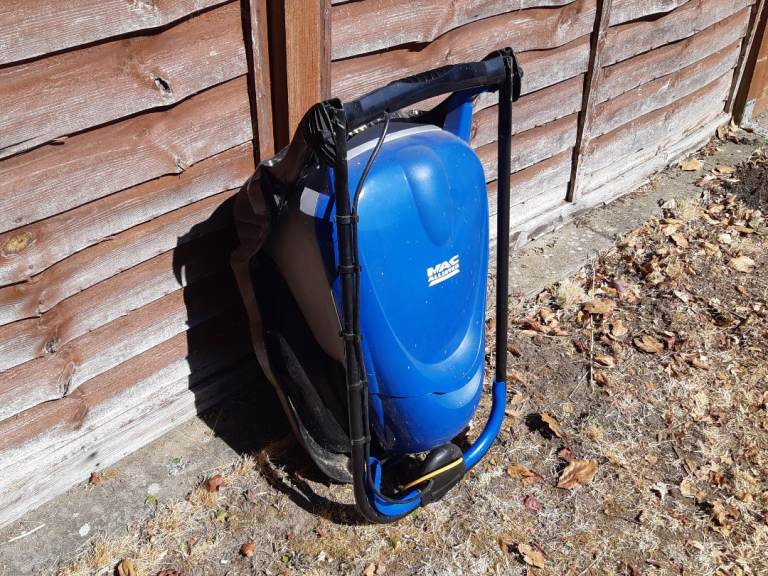 B&Q Mac Allistar Electric hover Lawn Mower with Extension Lead