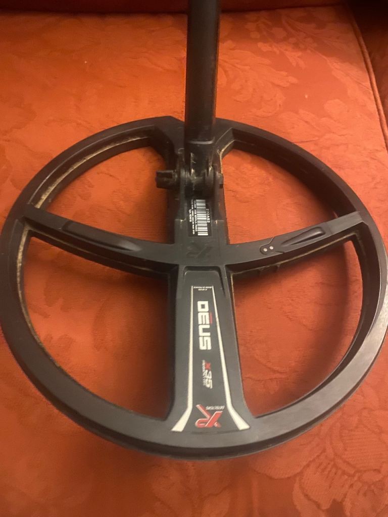 XP Deus 11 inch coil 