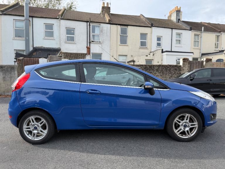 Ford, FIESTA, Hatchback, 2013, Manual, 1241 (cc), 3 doors