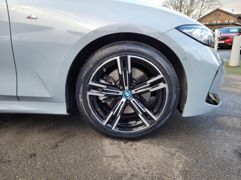 2023 BMW 3 Series 2.0 330e 12kWh M Sport Touring Auto Euro 6 (s/s) 5dr ESTATE Petrol/Electric Hyb...