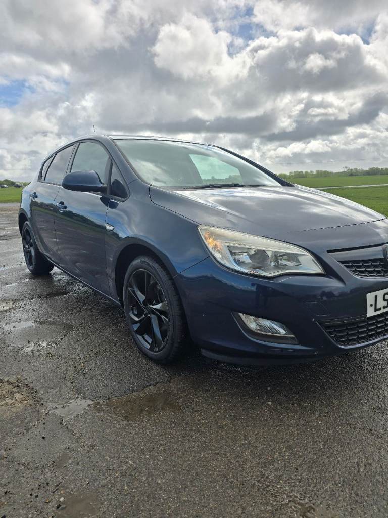 VAUXHALL ASTRA 