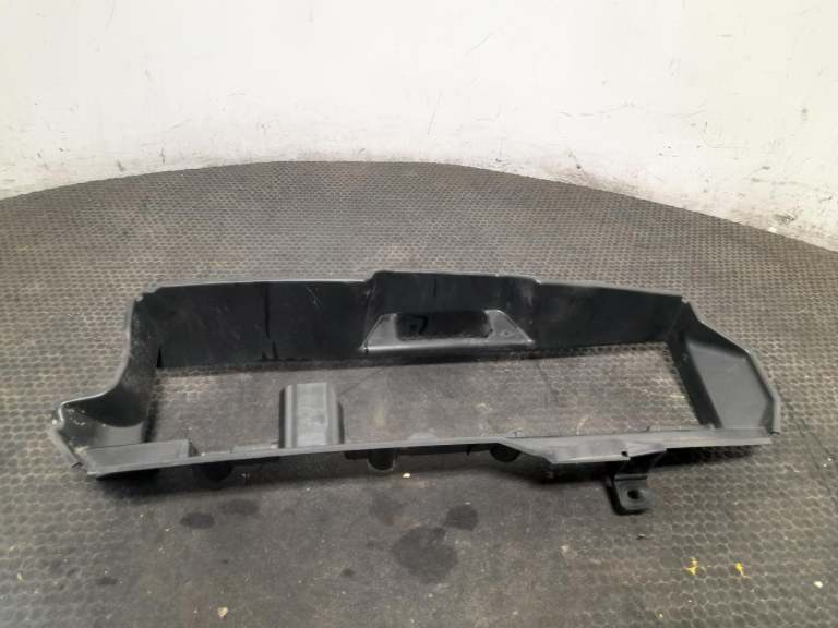 Suzuki Swift Front Air Guide 2017-2024 72432-79s00-000