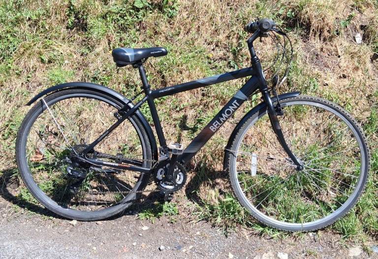 Hybrid aluminium frame road bike 