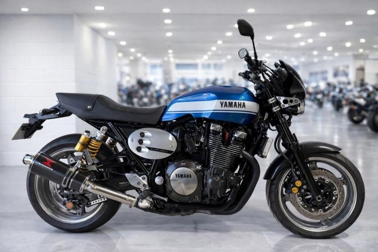 2015 - YAMAHA XJR1300 CAFE RACER - OHLINS - USED MOTORCYCLE 