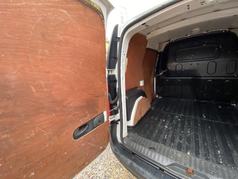 2018 Mercedes-Benz Citan 1.5 109 CDI BlueEfficiency L2 Euro 6 (s/s) 5dr PANEL VAN Diesel Manual