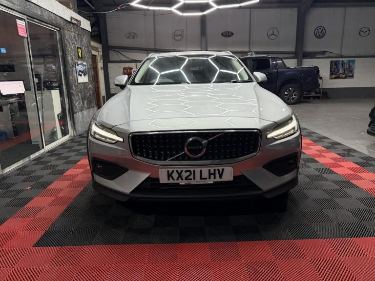VOLVO V60 CROSS COUNTRY 2.0 Cross Country B4 AWD (197hp) Auto 2021