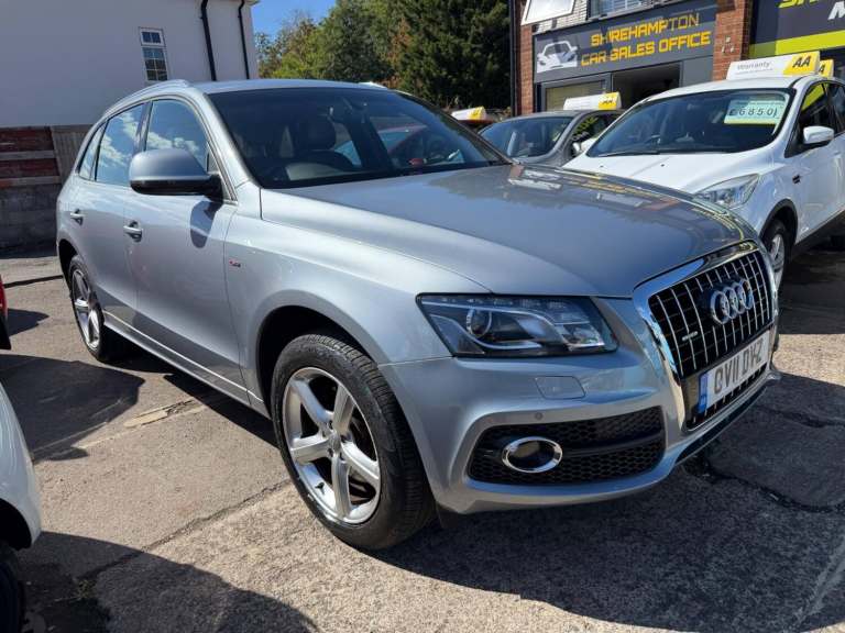 2011 Audi Q5 3.2 FSI V6 S line S Tronic quattro Euro 5 5dr ESTATE Petrol Automatic