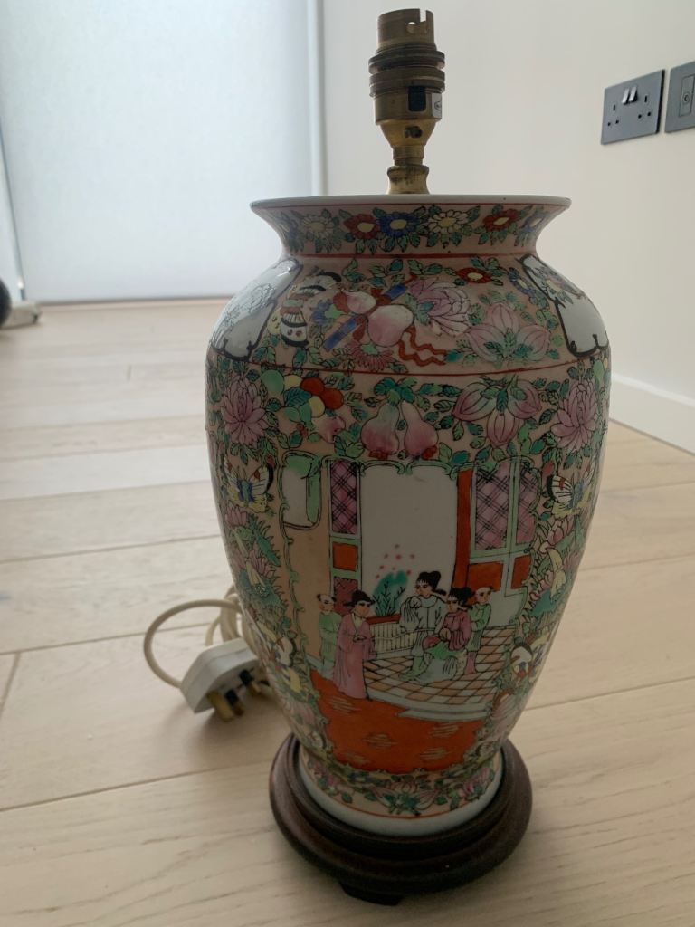 Chinese style multi-coloured porcelain table lamp