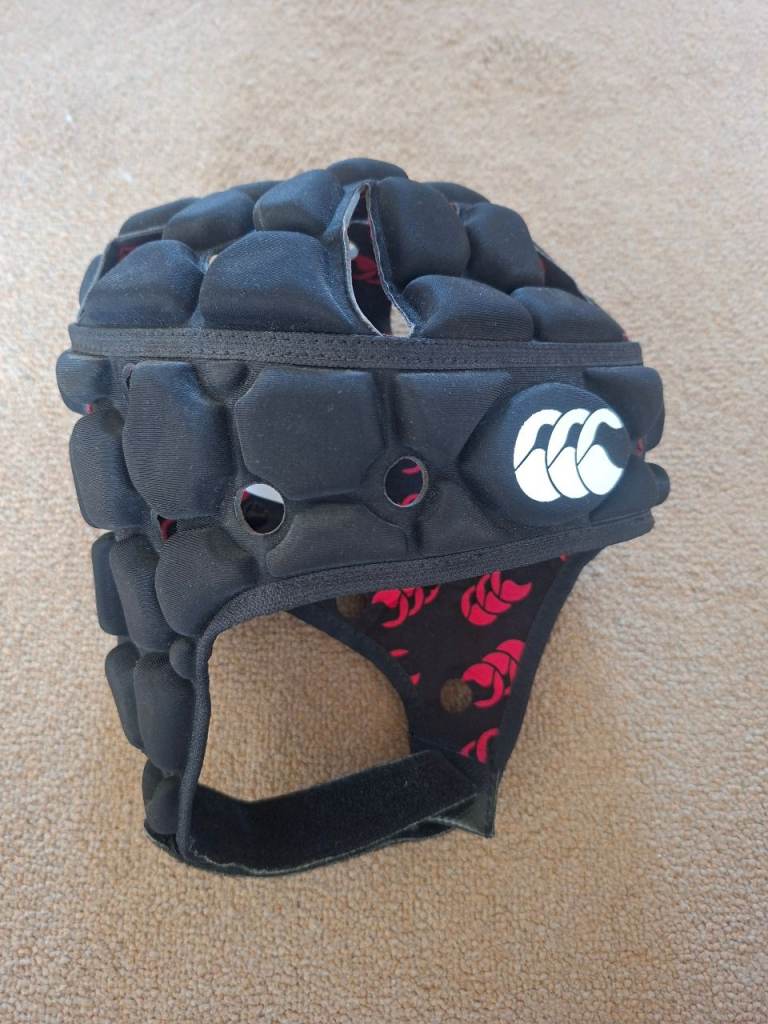 Rugby scrum hat
