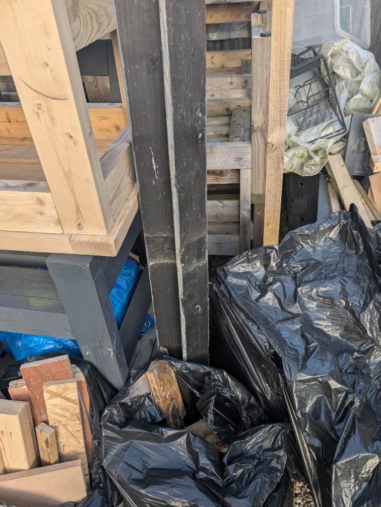 Free timber off cuts 