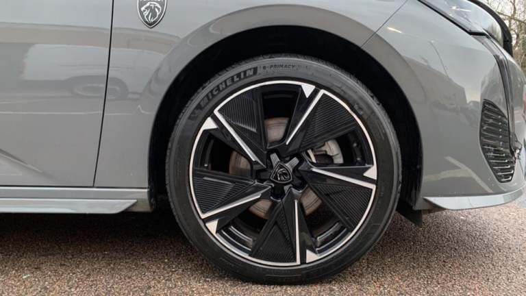 2024 Peugeot 308 115kW First Edition 54kWh 5dr Auto HATCHBACK ELECTRIC Automatic