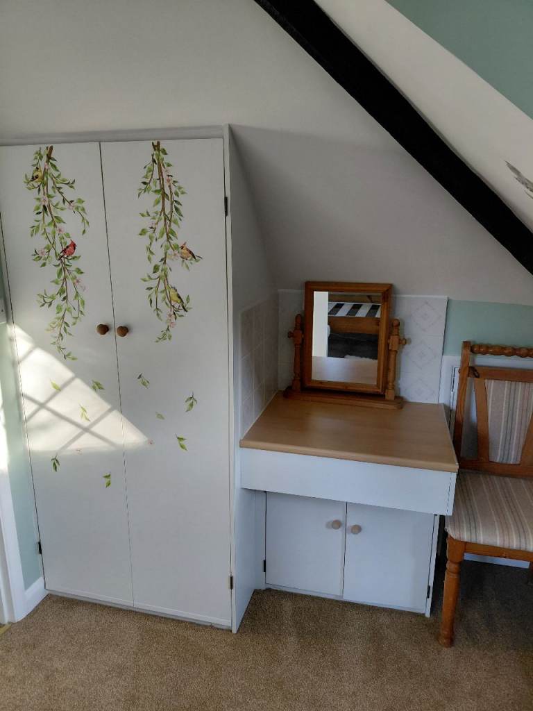 Suite of 2 rooms plus private shower room