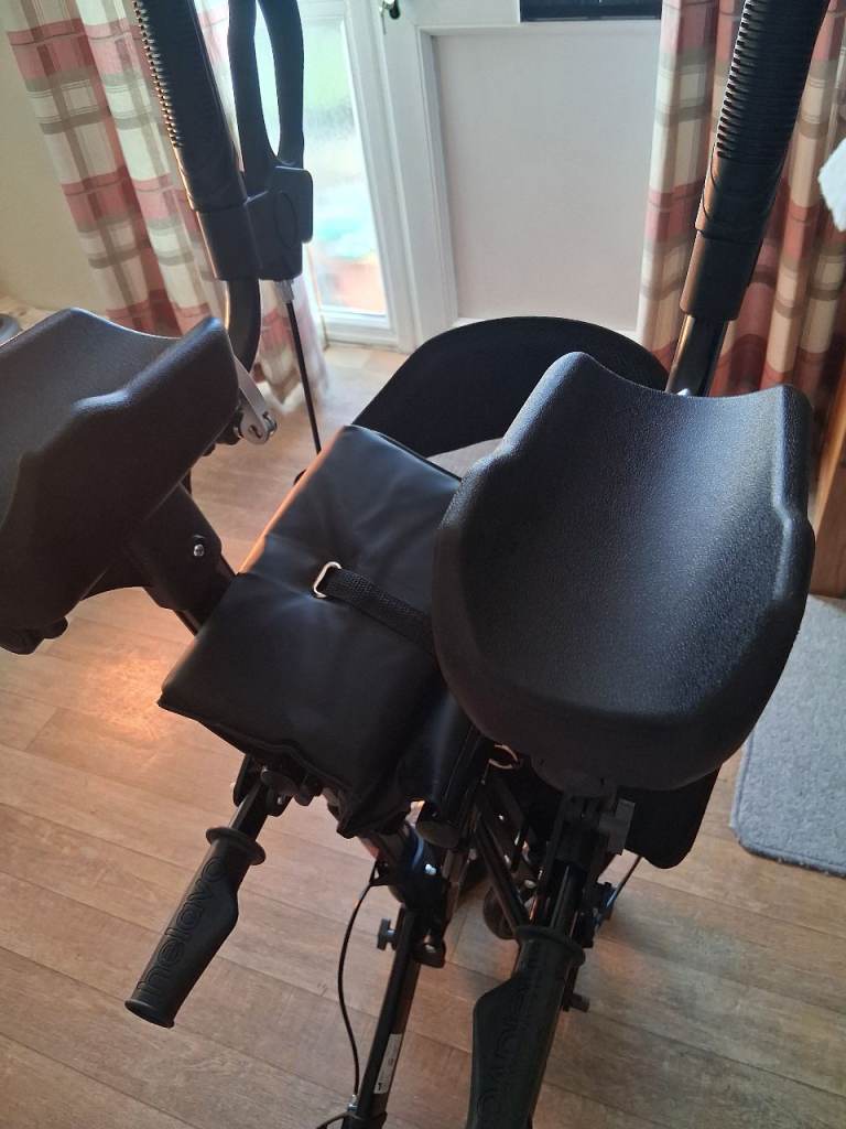Helavo Arthritis Rollator