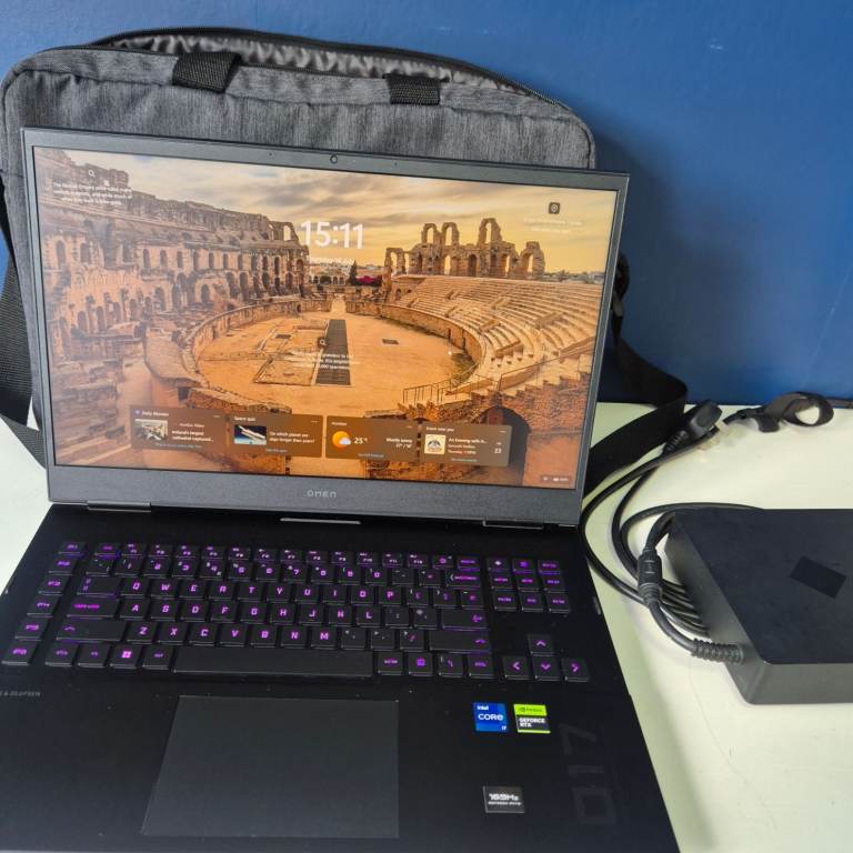 OMEN Gaming Laptop – Black, Excellent Condition