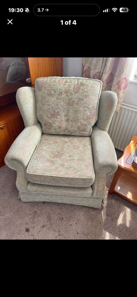 3 Piece Sofa Set with Armchairs and Pouffe – Good Condition
