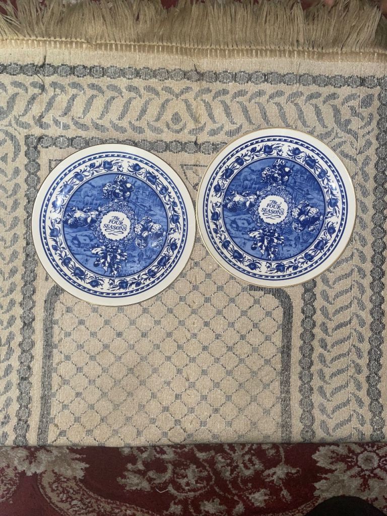 Pair of Kingsbury Blue and White Decorative Plates – Good Condition