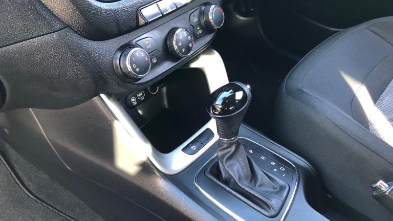 2017 Kia Ceed 1.6 CRDi ISG 2 5dr DCT Diesel Hatchback Hatchback Diesel Automatic