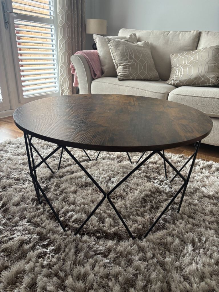 Round Coffee Table – Brown Wood & Black Metal Base
