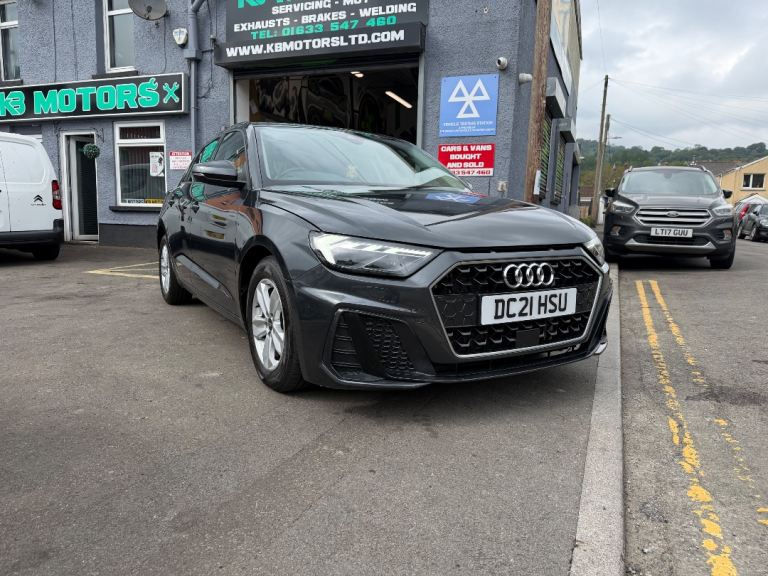 Audi, A1, Hatchback, 2021, Semi-Auto, 999 (cc), 5 doors