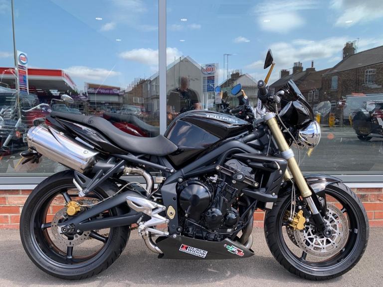 Triumph Street Triple 675 - 16179 miles - 12 MONTHS WARRANTY 