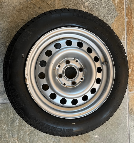 Wheel and new Tyre 185/60 R14 82H