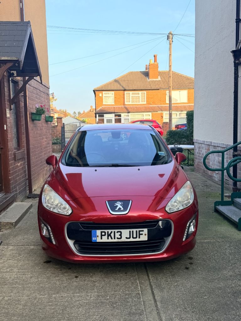 Peugeot, 308, Hatchback, 2013, Manual, 1560 (cc), 5 doors
