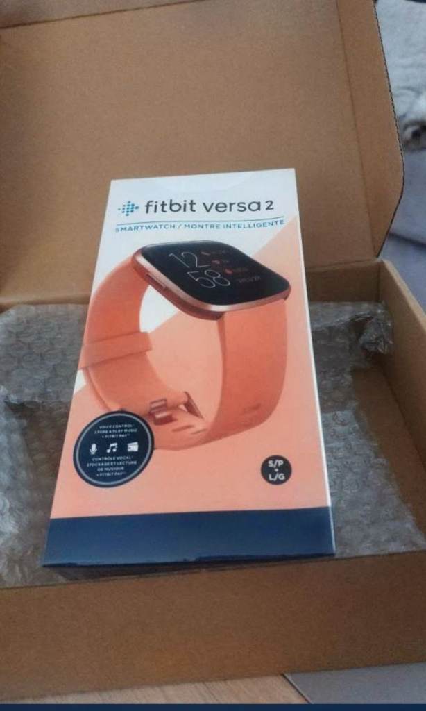 Brand New Fitbit Versa 2 Smartwatch – Petal/Copper Rose