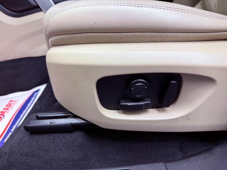 2015 Land Rover Discovery Sport 2.0 TD4 HSE Auto 4WD Euro 6 (s/s) 5dr ESTATE Diesel Automatic