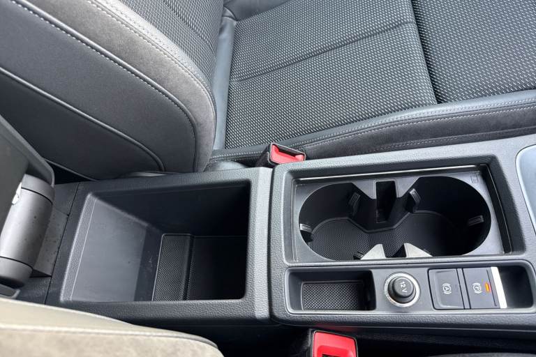 2019 Audi Q3 35 TDI S Line 5dr S Tronic ESTATE DIESEL Automatic