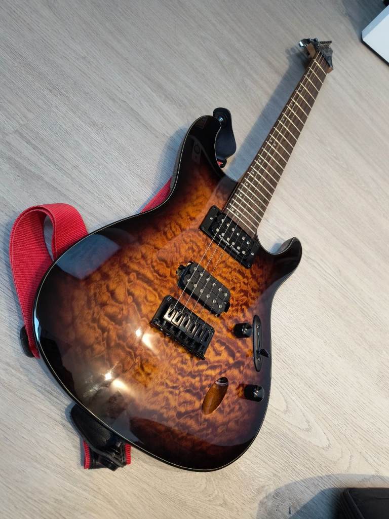 Ibanez S621qm Guitar
