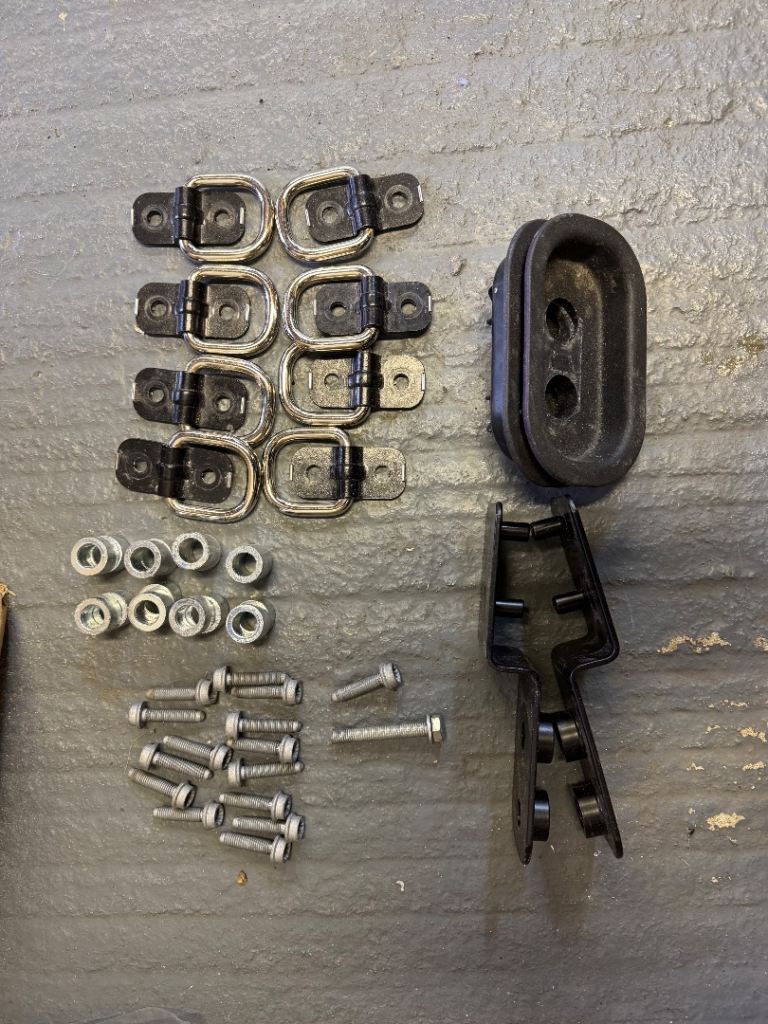 Vw crafter tie down points x8