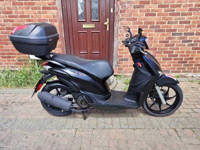 2021 Piaggio Liberty S 125, new Mot, top box