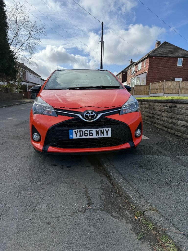 Toyota, YARIS, Hatchback, 2016, Manual, 1364 (cc), 5 doors